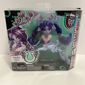 MONSTER HIGH DOLL FRIGHT MARES MEADOE FLURRY NRFB NWT Toy 2015 centaur